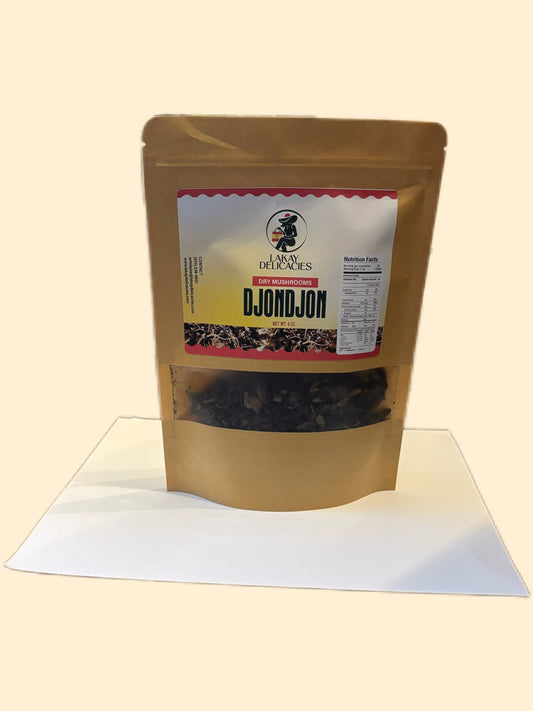 Dried black mushrooms / DjonDjon