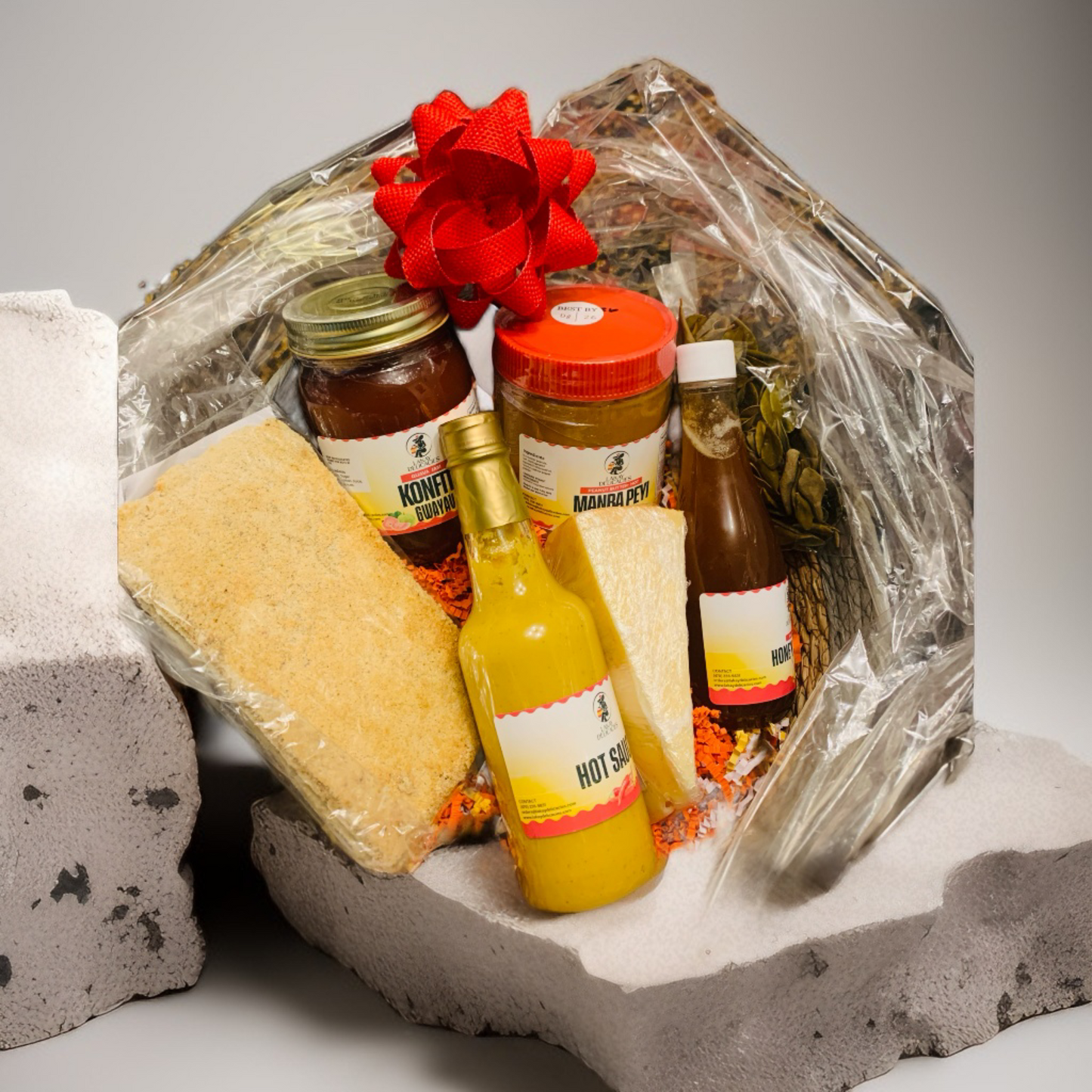 Taste of Haiti Gift Basket /Panyen kado ak gou Ayiti