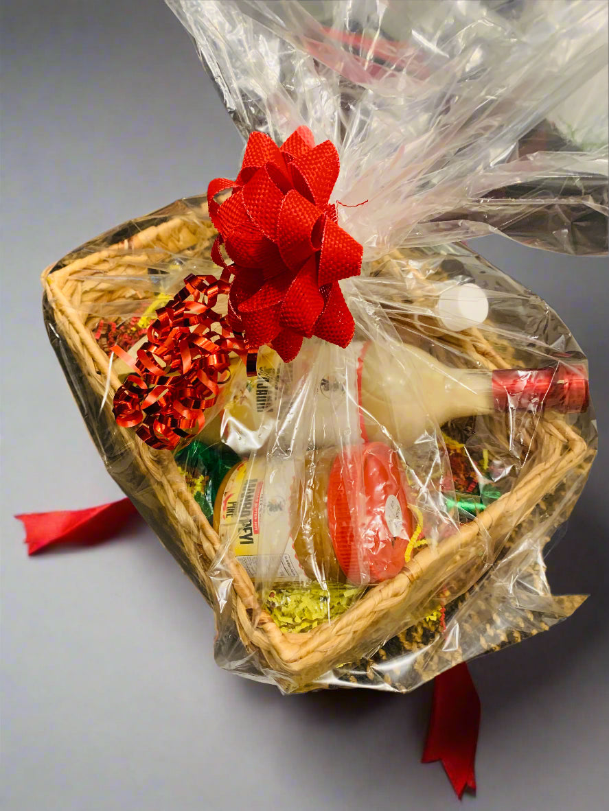 Taste of Haiti Gift Basket /Panyen kado ak gou Ayiti